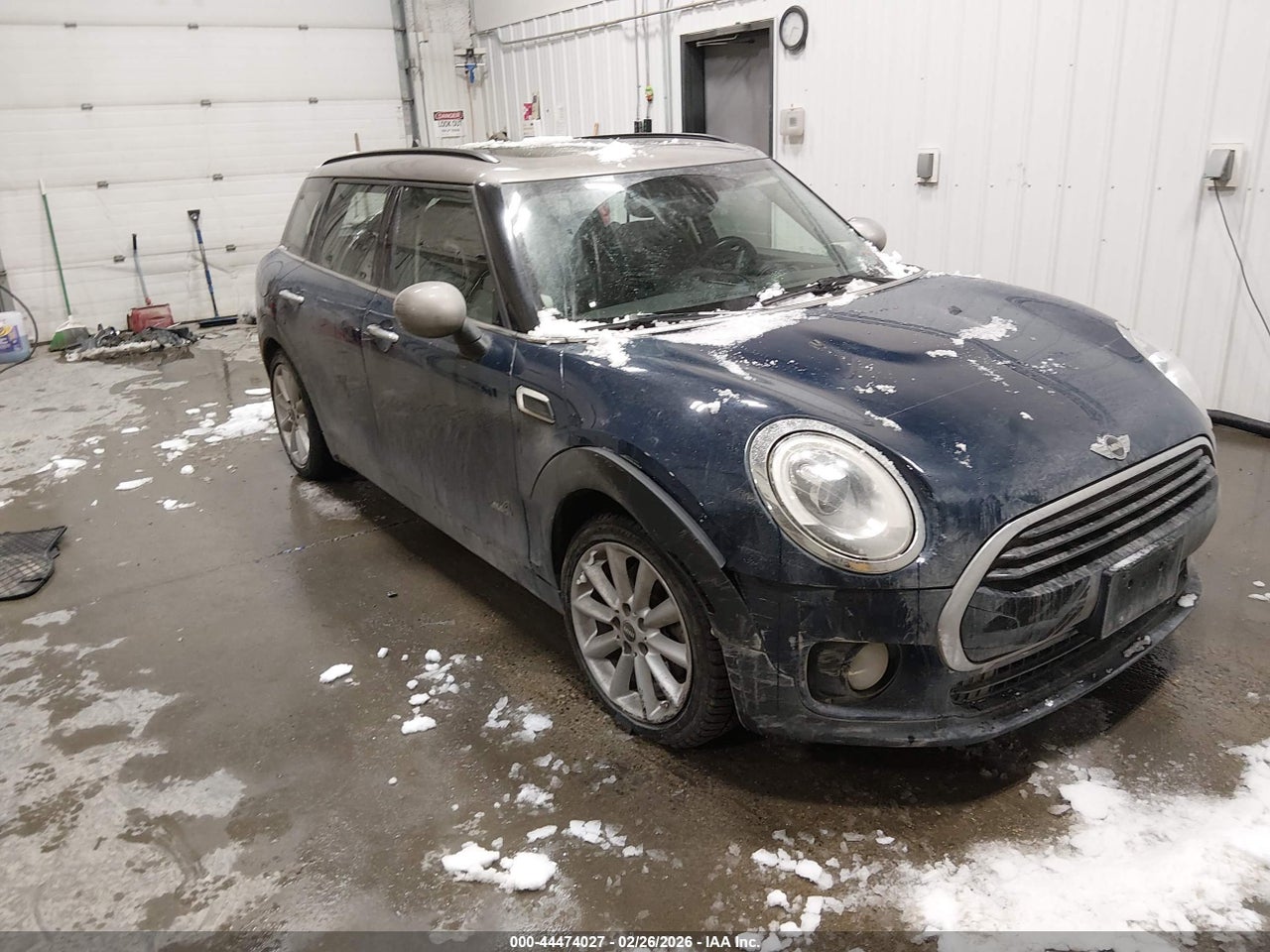 WMWLU1C52J2****** · 2018 MINI CLUBMAN COOPER