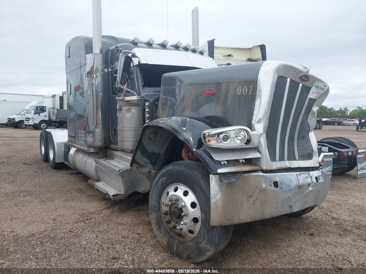 1XPXD49X0LD****** · 2020 PETERBILT 389