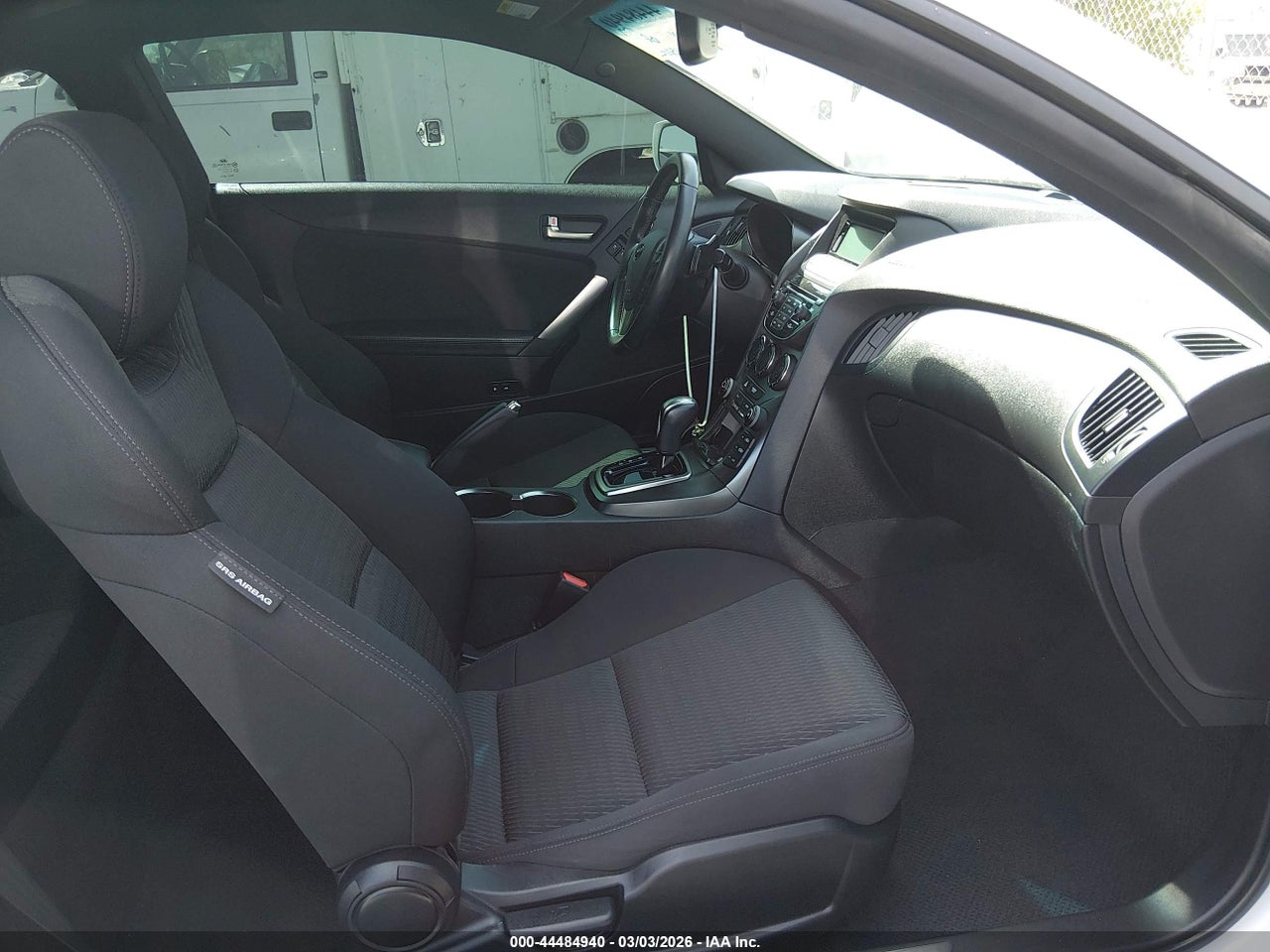 2015 HYUNDAI GENESIS 3.8 BASE · 5/11