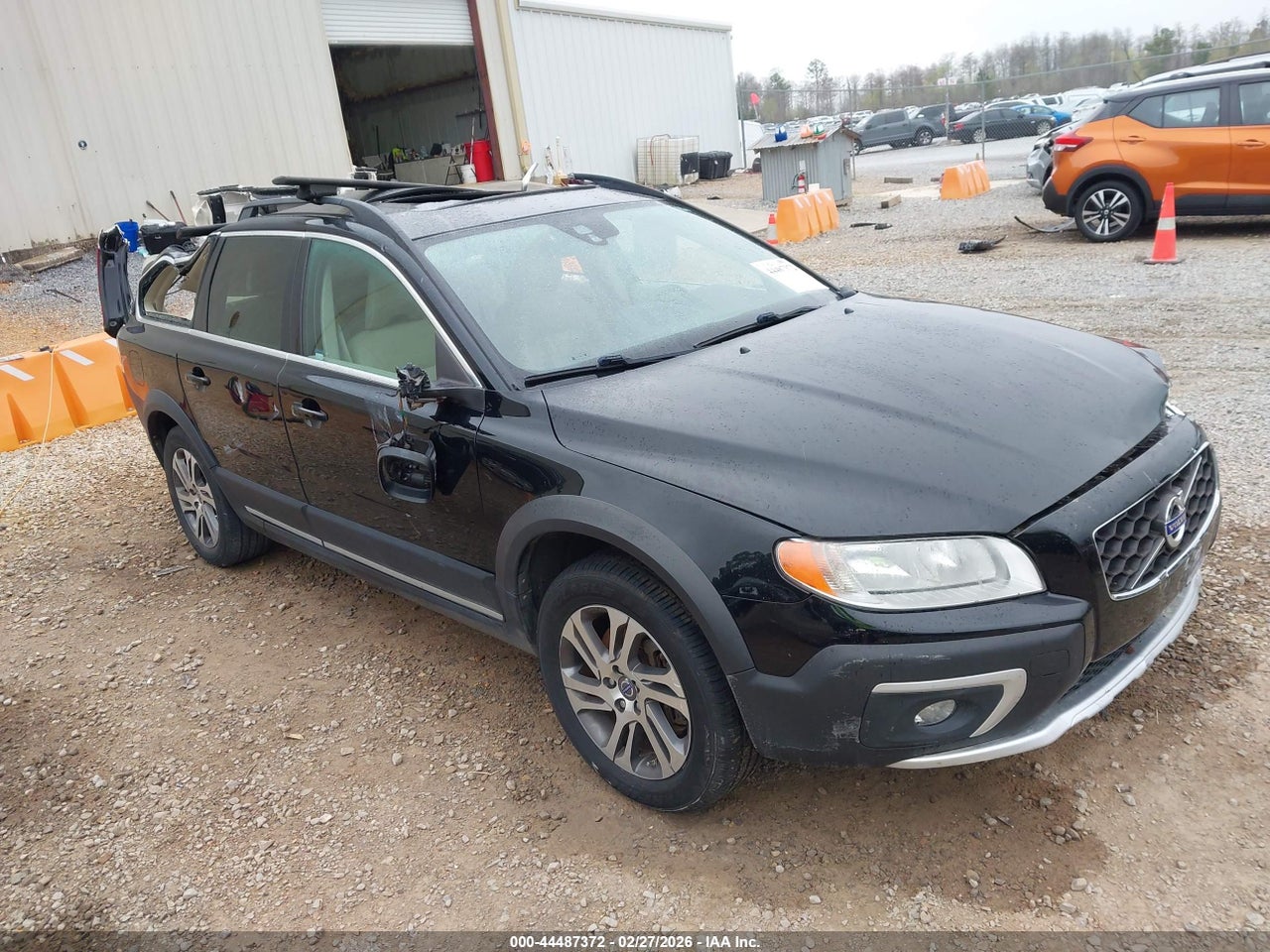 YV440MBK0F1****** · 2015 VOLVO XC70 T5 PREMIER