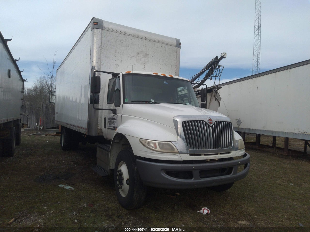2017 INTERNATIONAL DURASTAR 4300 · 2/11