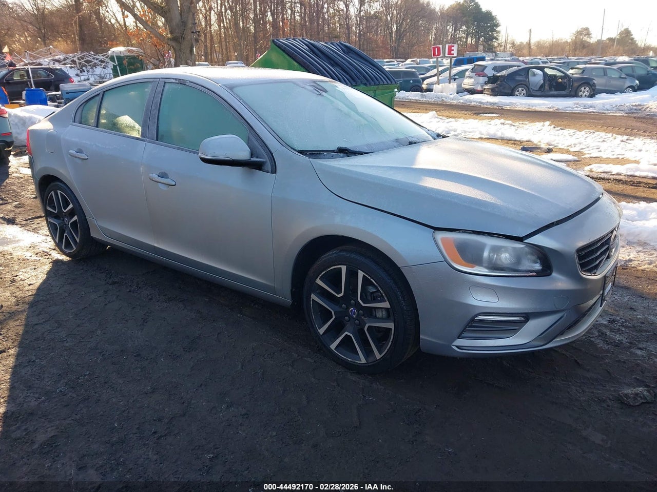 YV140MTL3H2****** · 2017 VOLVO S60 T5 DYNAMIC