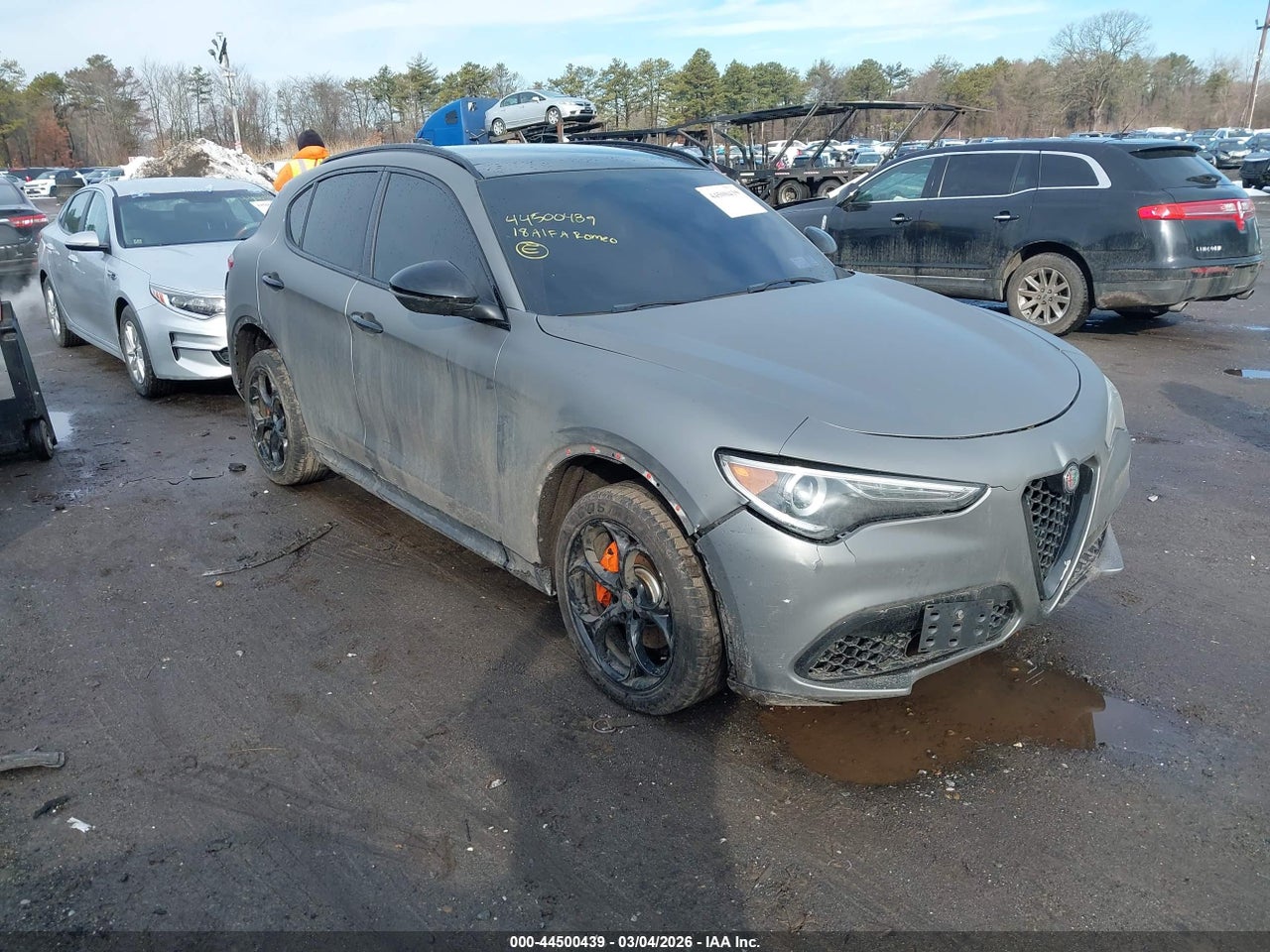 ZASFAKAN9J7****** · 2018 ALFA ROMEO STELVIO AWD