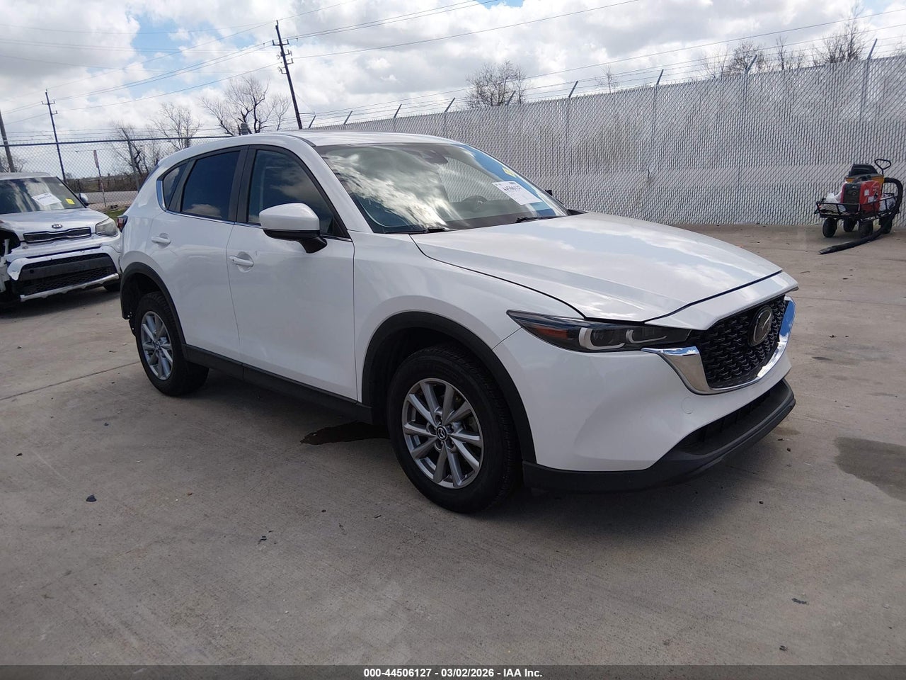 JM3KFBCM3P0****** · 2023 MAZDA CX-5 2.5 S PREFERRED