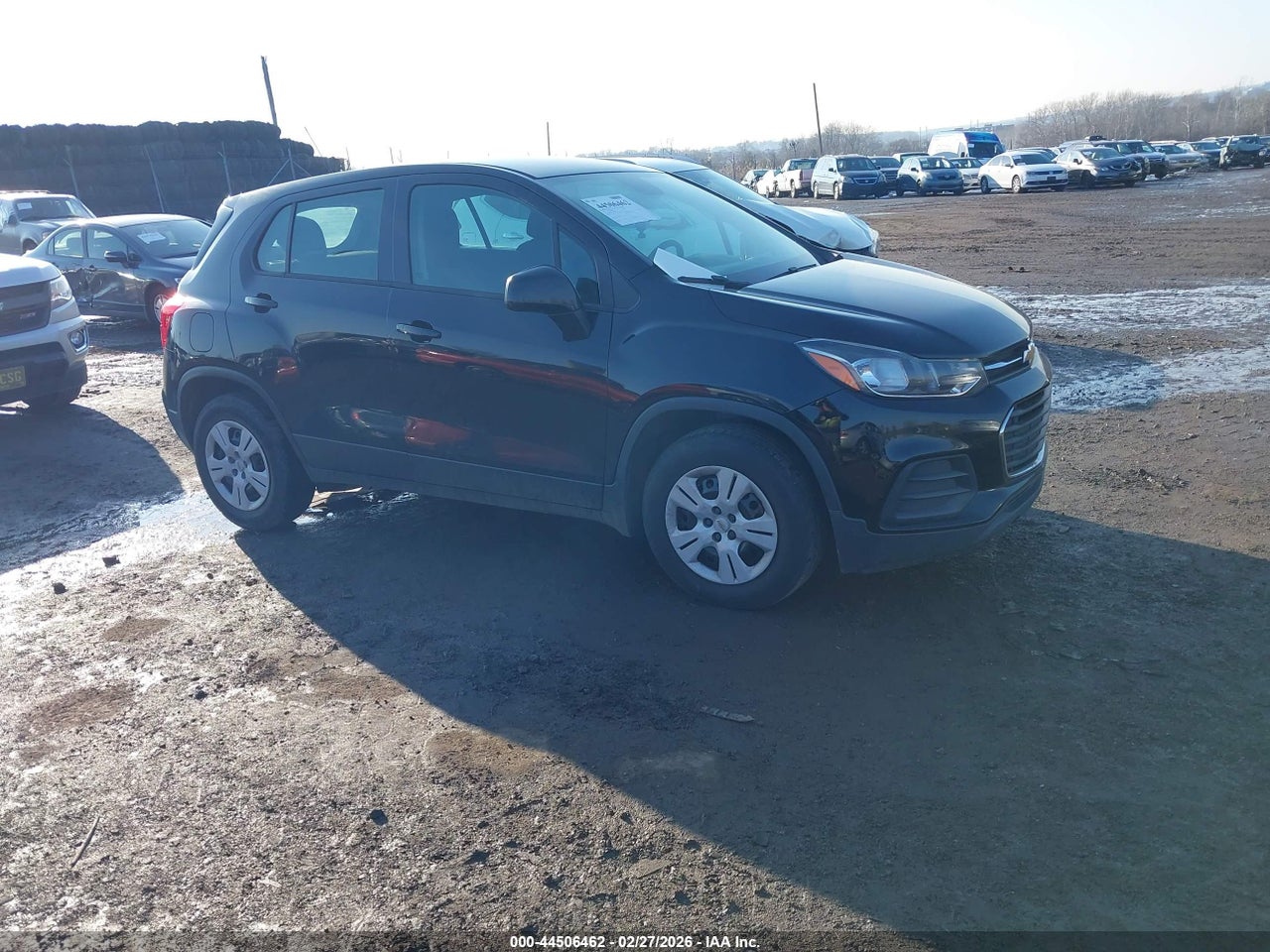 3GNCJKSB9HL****** · 2017 CHEVROLET TRAX LS
