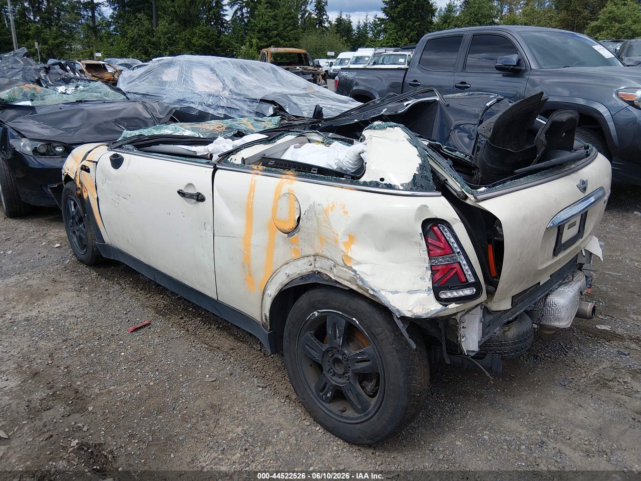 2006 MINI COOPER · 3/10
