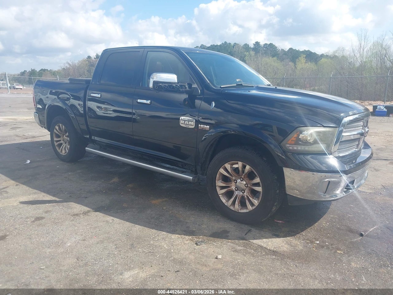 1C6RR7PT4DS****** · 2013 RAM 1500 LARAMIE LONGHORN EDITION