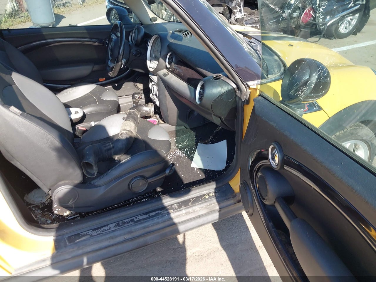 2008 MINI COOPER S · 5/10