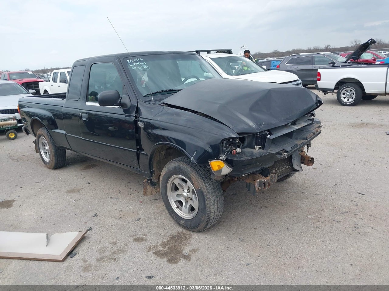 4F4YR16D94T****** · 2004 MAZDA B2300 SE