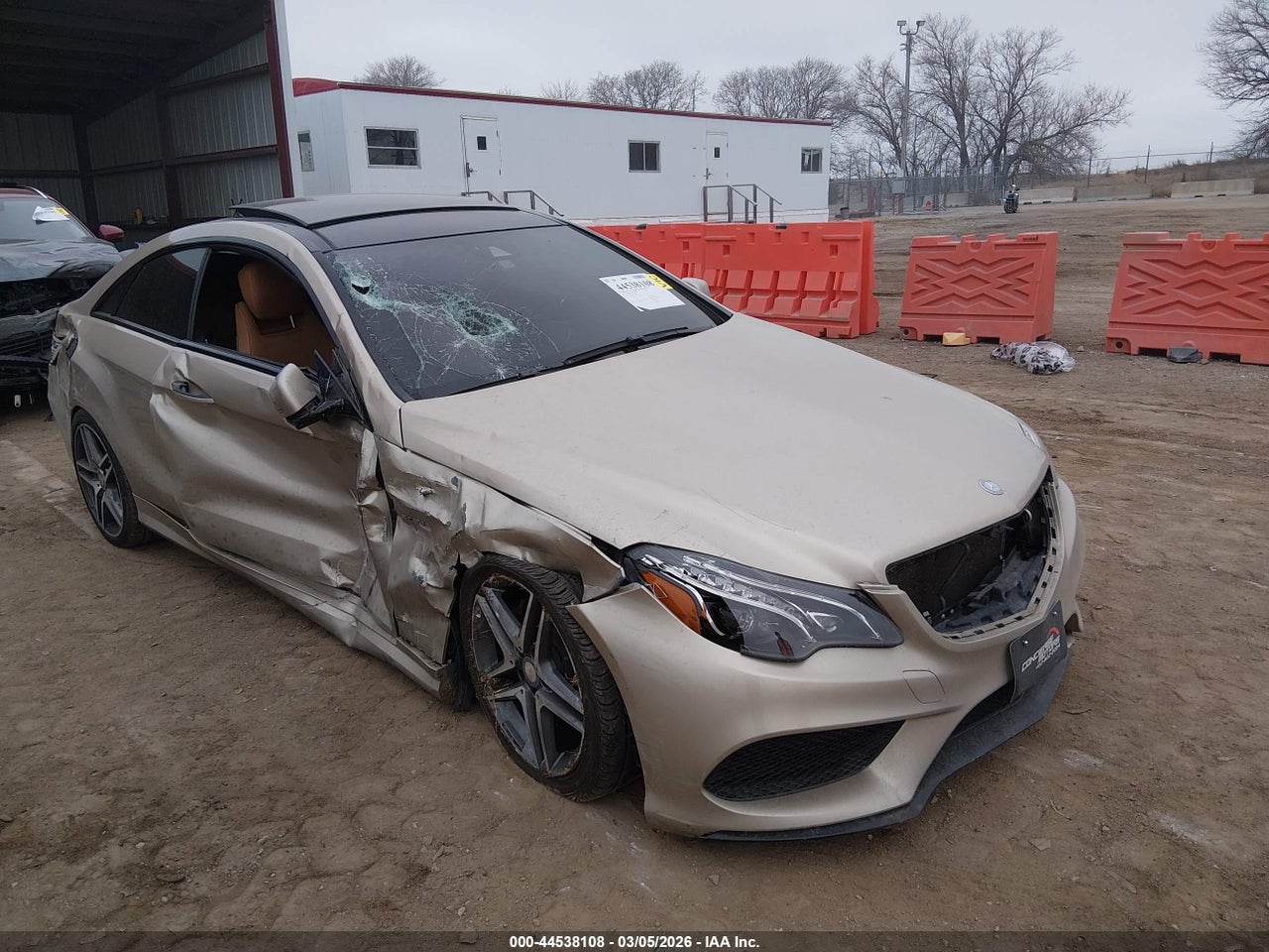 WDDKJ6HB9HF****** · 2017 MERCEDES-BENZ E 400 4MATIC