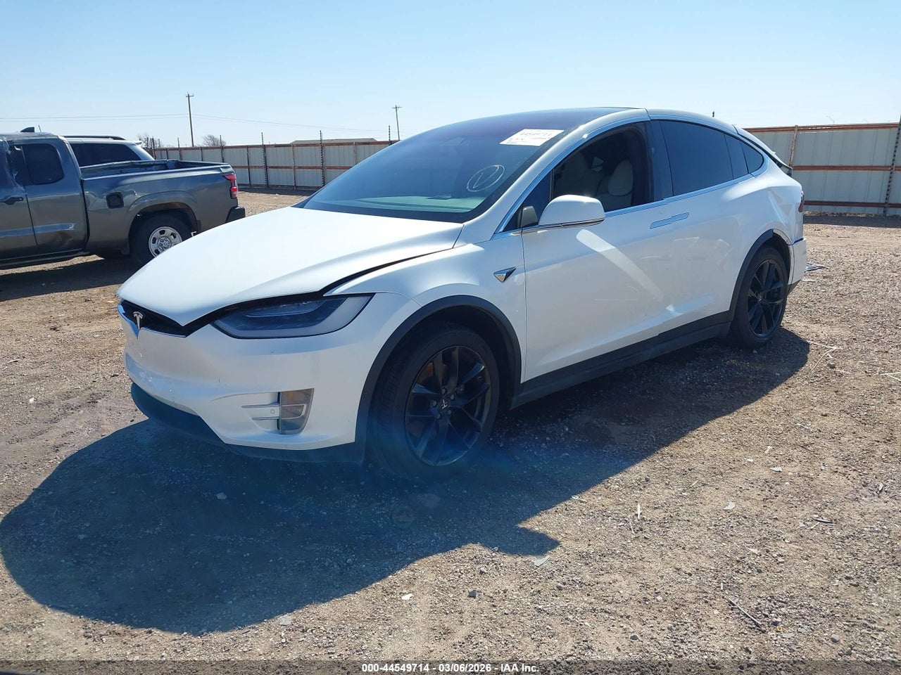 2019 TESLA MODEL X 100D/75D/LONG RANGE · 2/4