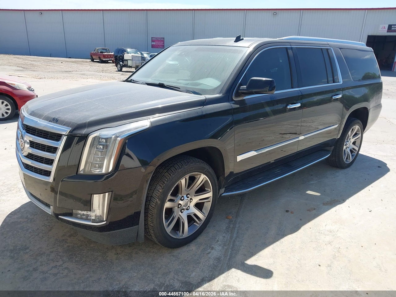 1GYS3HKJ0FR****** · 2015 CADILLAC ESCALADE ESV LUXURY · 2/10