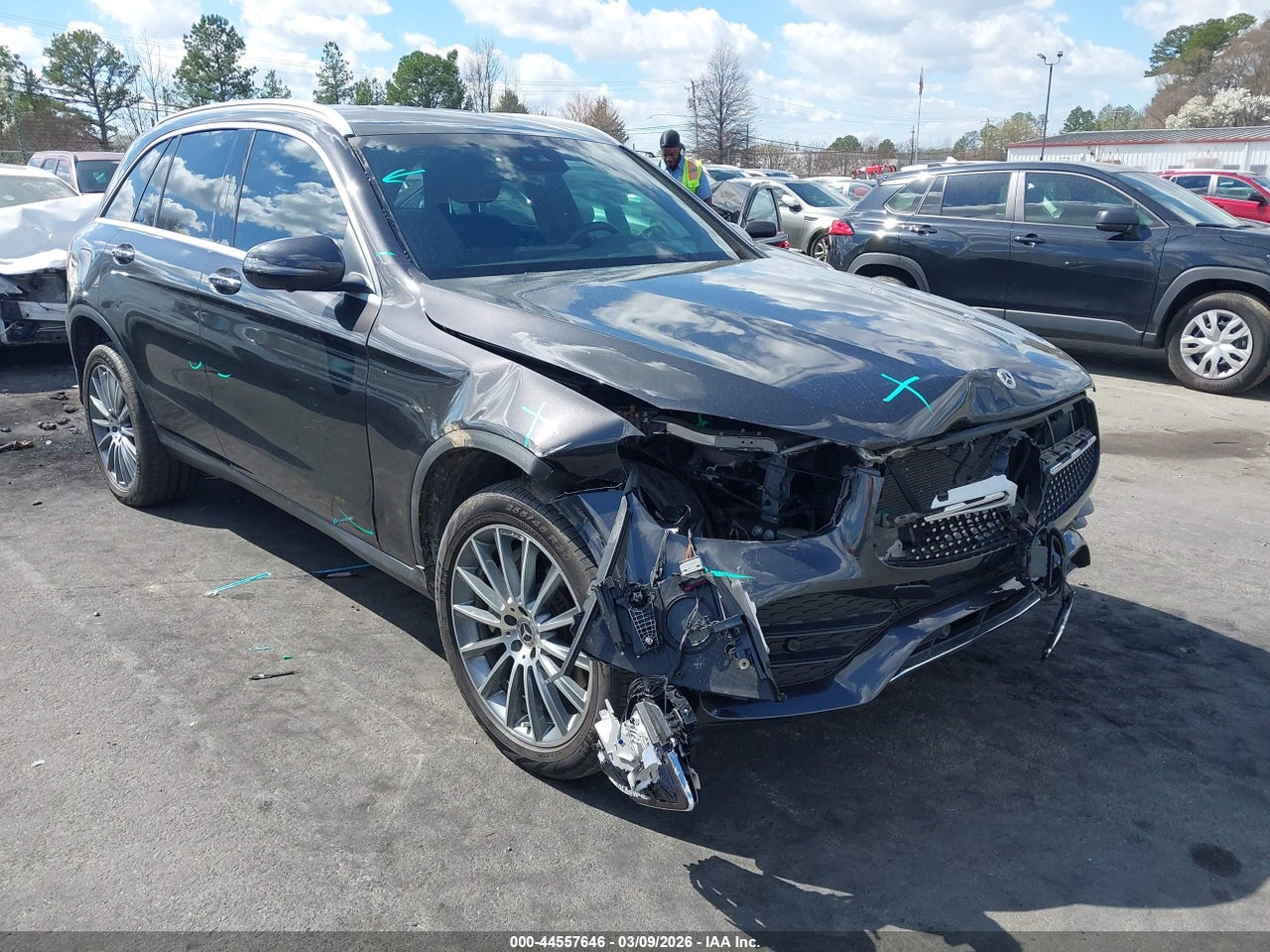 W1N0G8DB1NV****** · 2022 MERCEDES-BENZ GLC 300 SUV