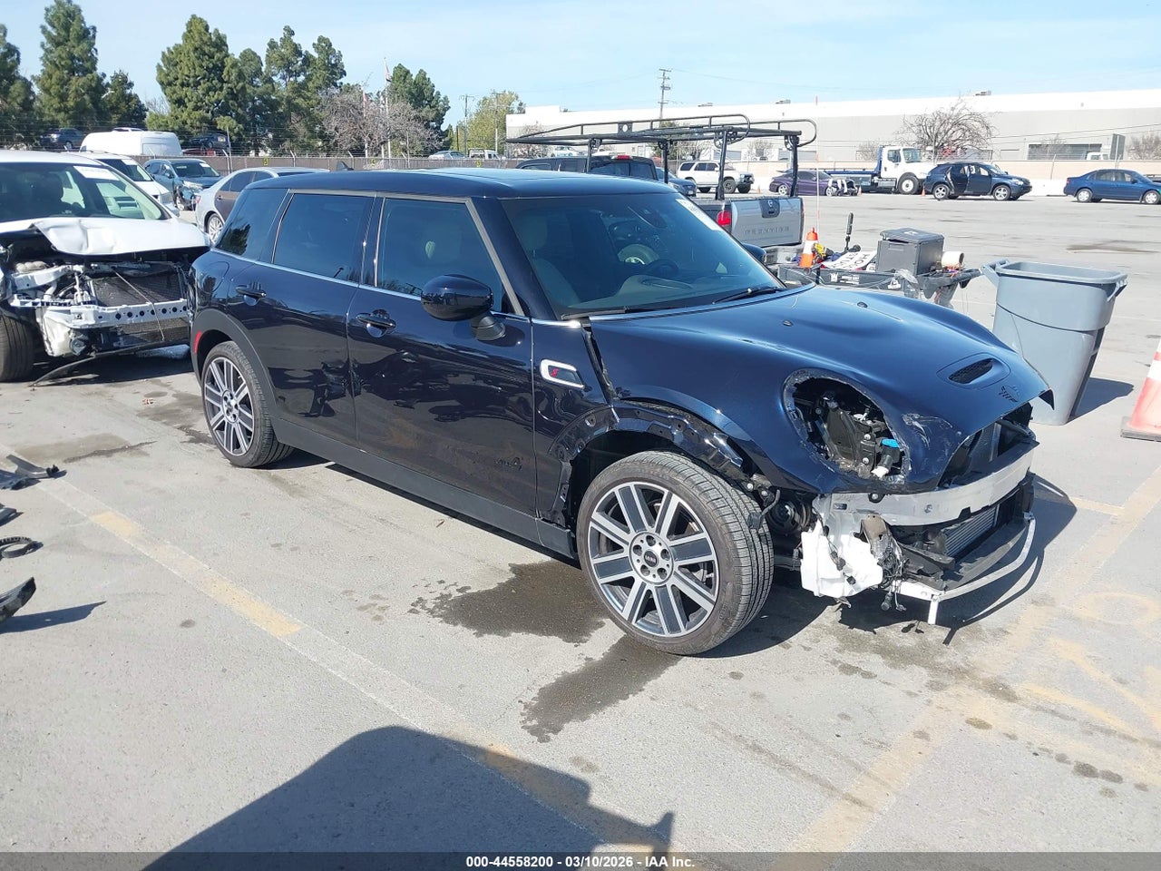 WMWXJ1C04R2****** · 2024 MINI CLUBMAN COOPER S