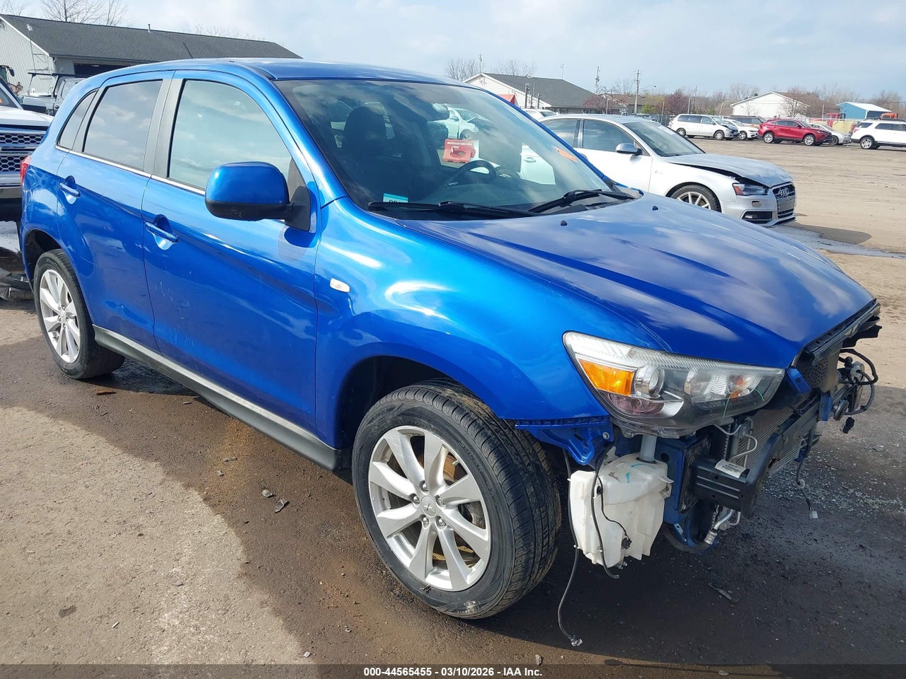 4A4AR4AUXFE****** · 2015 MITSUBISHI OUTLANDER SPORT SE
