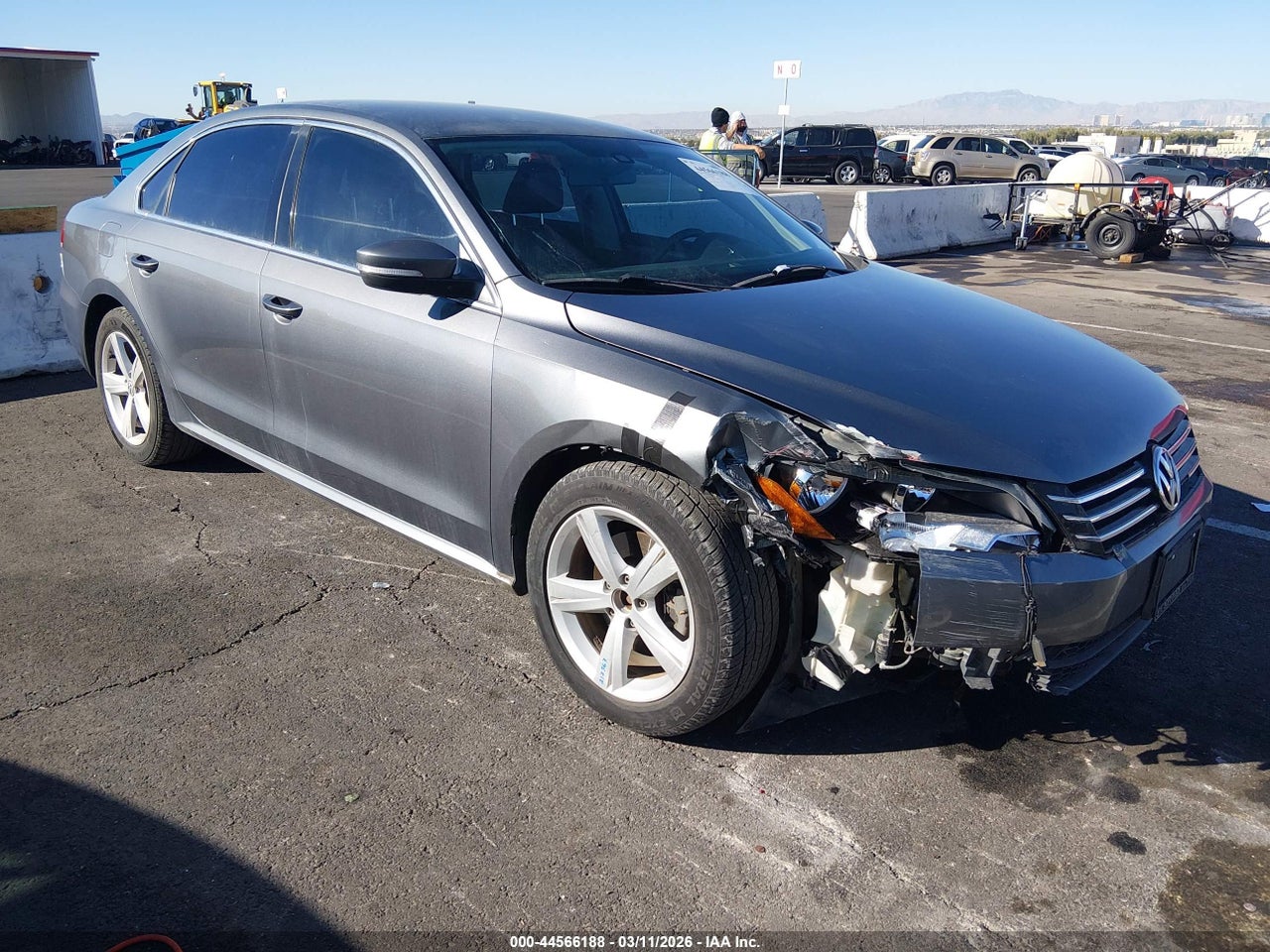1VWBT7A37FC****** · 2015 VOLKSWAGEN PASSAT 1.8T SE