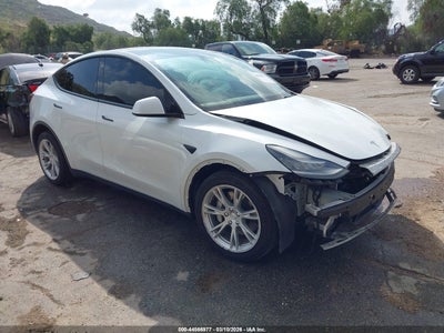 5YJYGDEE5MF****** · 2021 TESLA MODEL Y LONG RANGE DUAL MOTOR ALL-WHEEL DRIVE