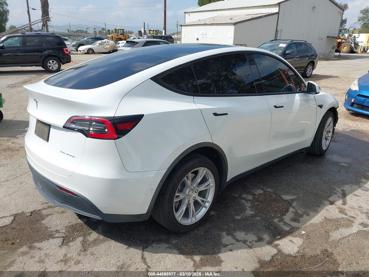 2021 TESLA MODEL Y LONG RANGE DUAL MOTOR ALL-WHEEL DRIVE · 4/10