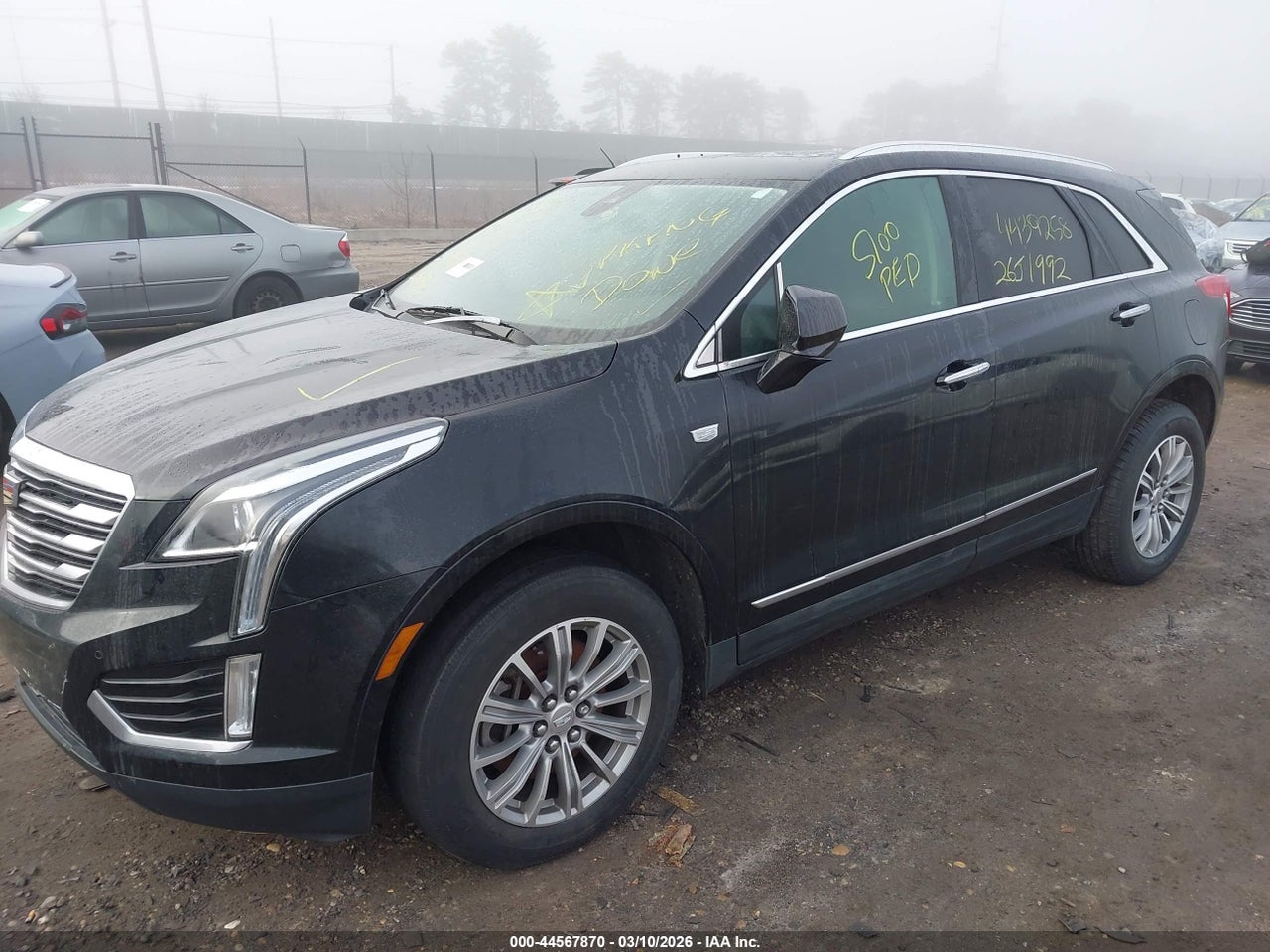 2017 CADILLAC XT5 LUXURY · 2/10