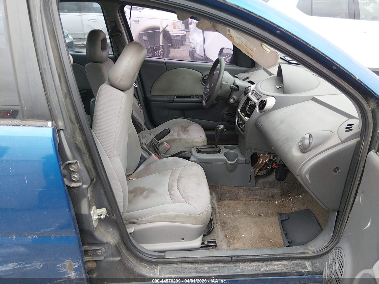 2004 SATURN ION 2 · 5/11