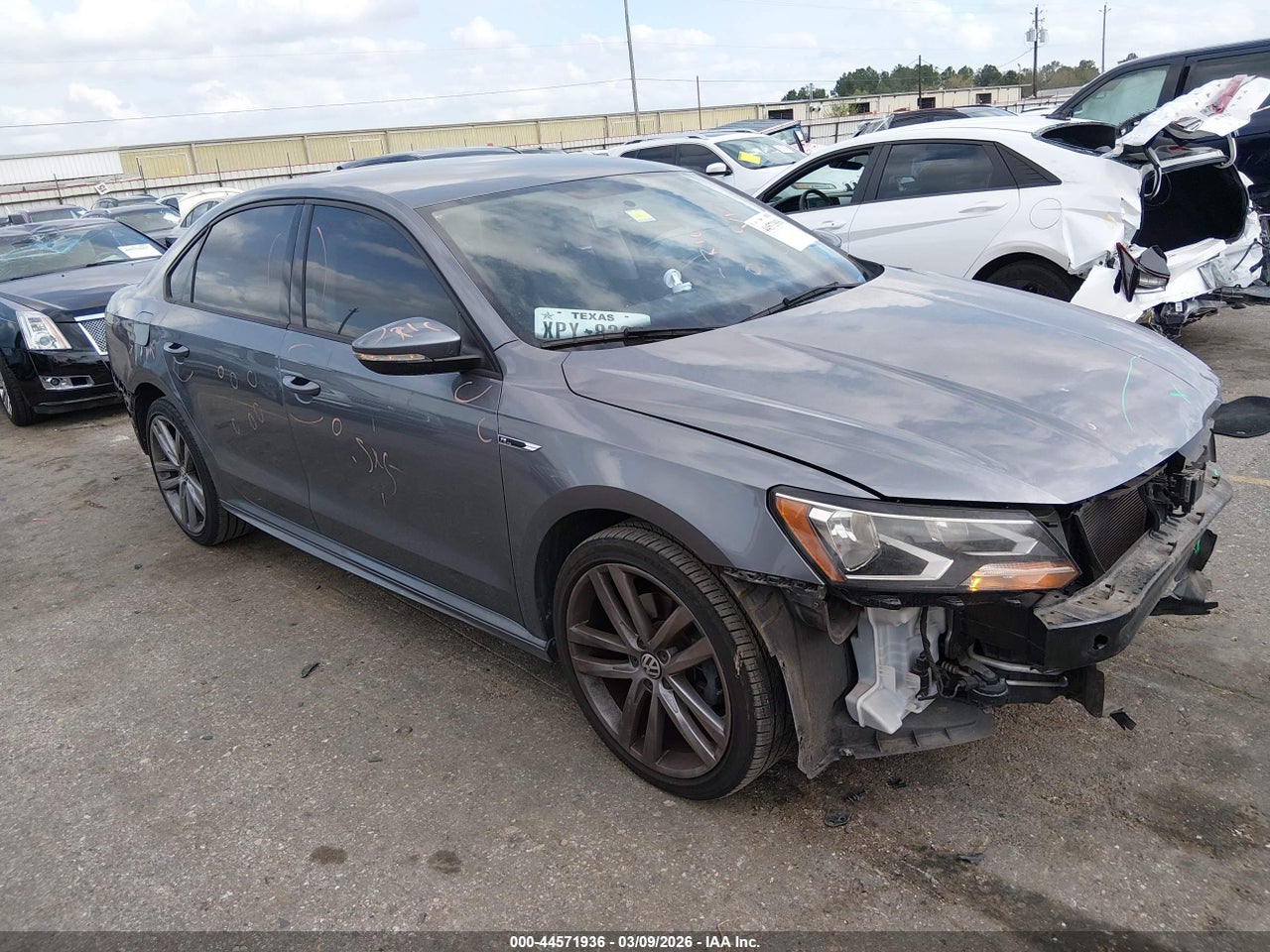 1VWAA7A36JC****** · 2018 VOLKSWAGEN PASSAT 2.0T R-LINE/2.0T S