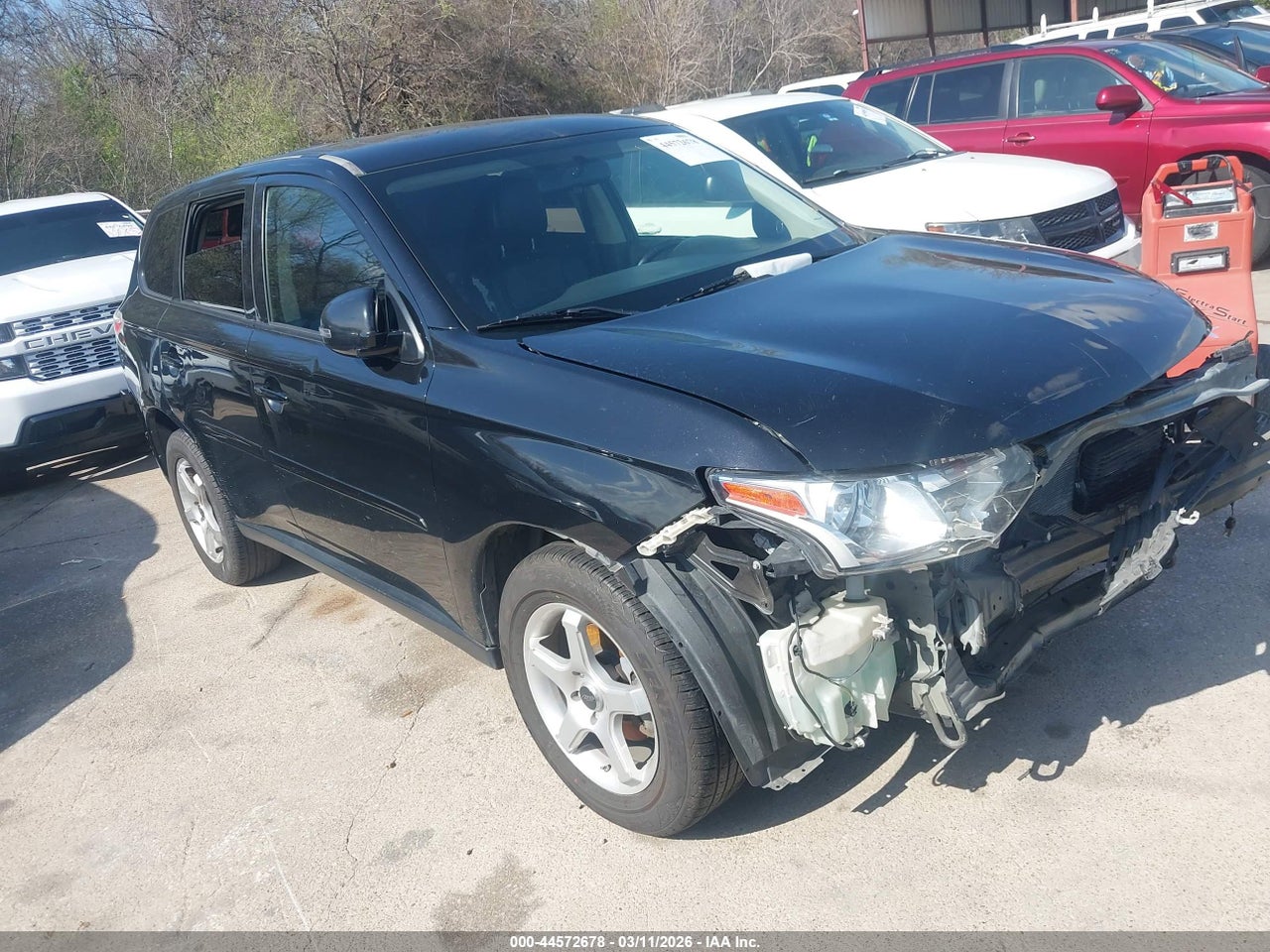 JA4AD3A32EZ****** · 2014 MITSUBISHI OUTLANDER SE