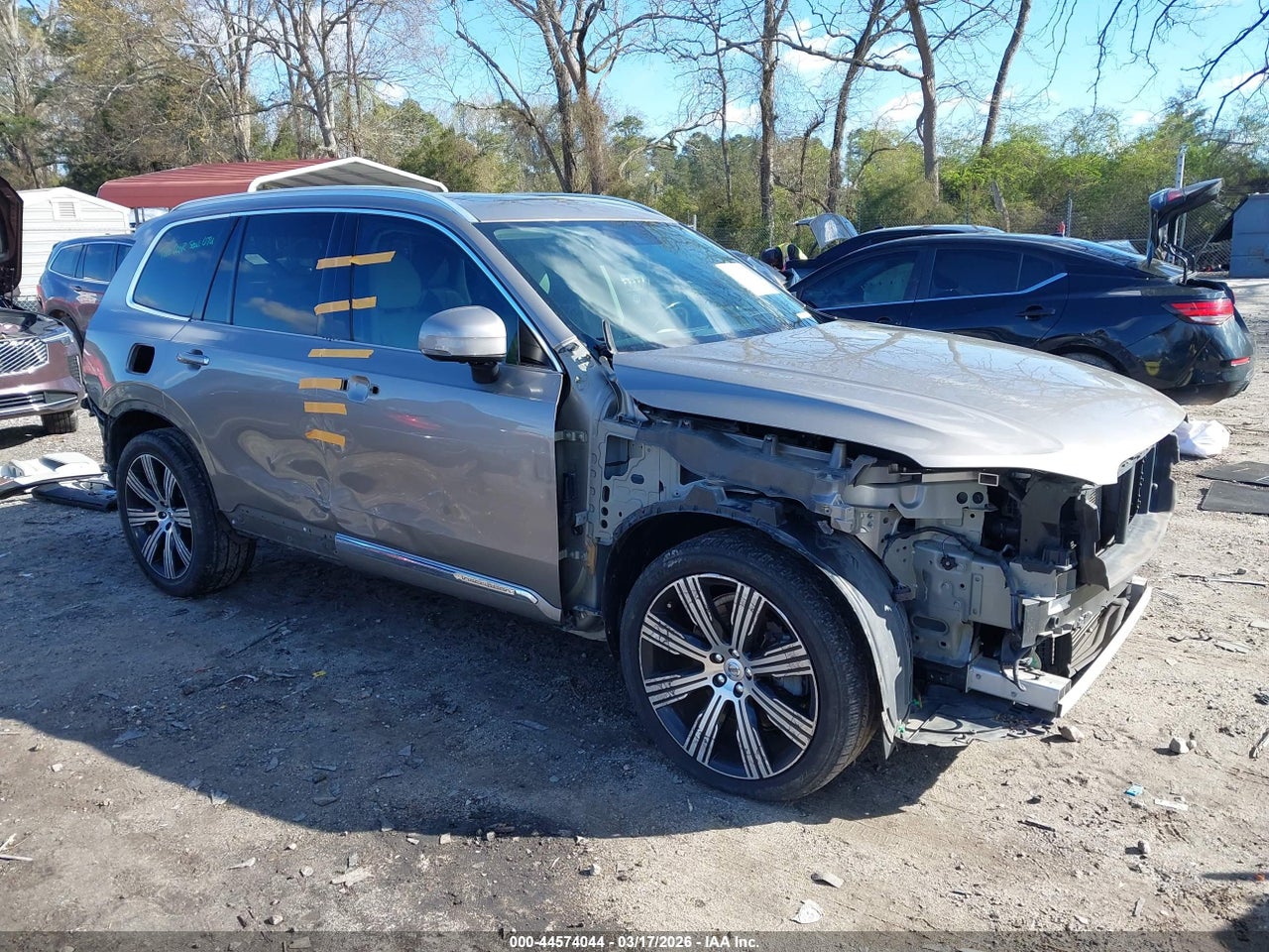 YV4A221L1L1****** · 2020 VOLVO XC90 T6 INSCRIPTION 6 PASSENGER