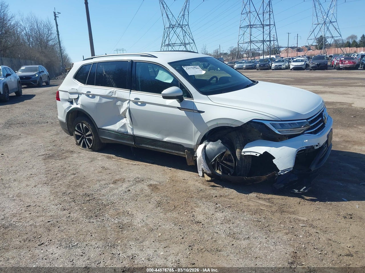3VV0B7AX5NM****** · 2022 VOLKSWAGEN TIGUAN 2.0T S