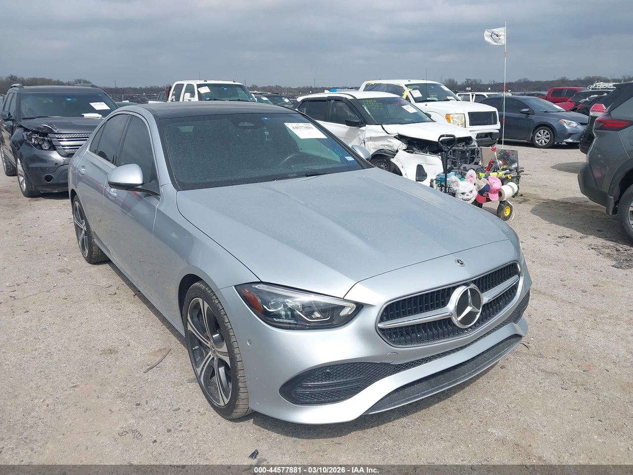 W1KAF4GB5SR****** · 2025 MERCEDES-BENZ C 300