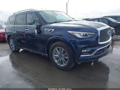 2023 INFINITI QX80 LUXE