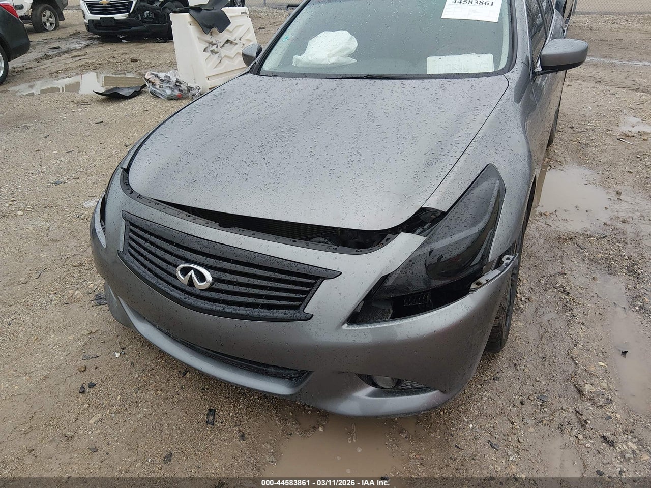 2012 INFINITI G25X · 6/11