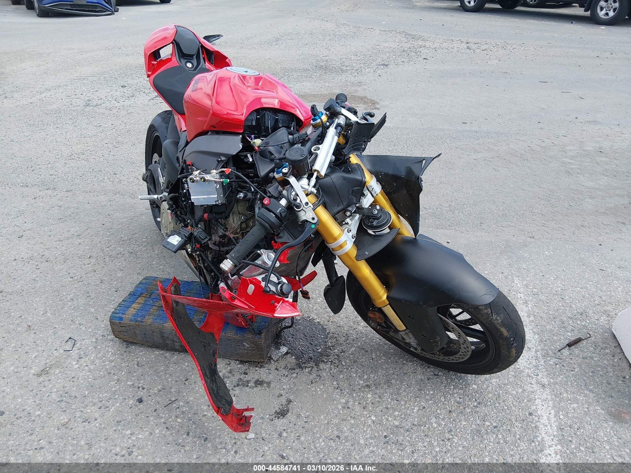 ZDMDAG6W6SB****** · 2025 DUCATI PANIGALE V4/V4S