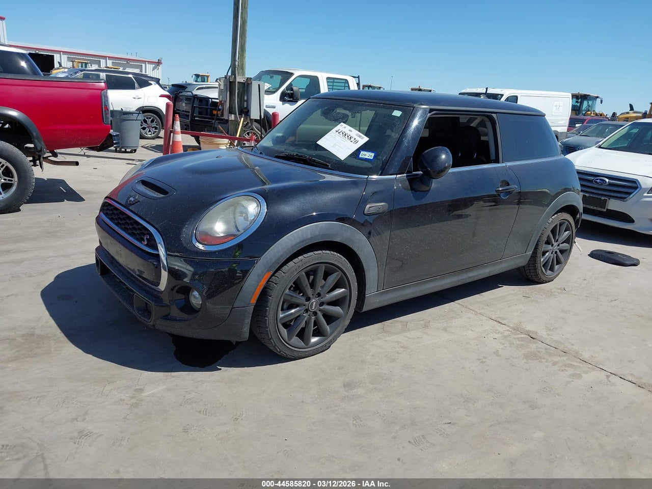 2016 MINI HARDTOP COOPER S · 2/11