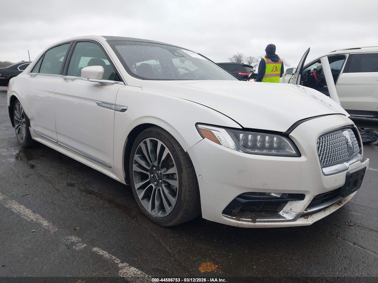 1LN6L9NC9K5****** · 2019 LINCOLN CONTINENTAL RESERVE
