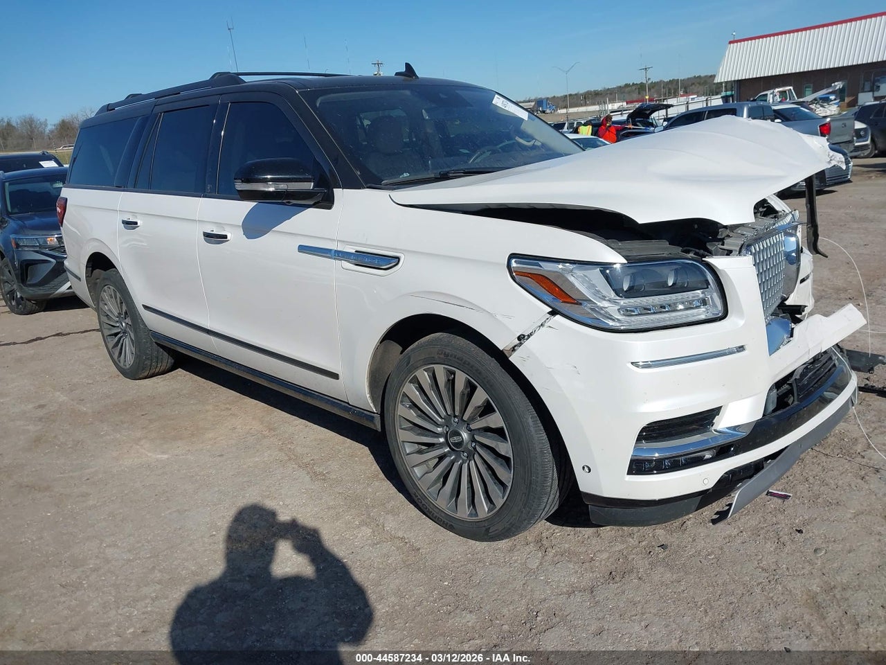 5LMJJ3LT7KE****** · 2019 LINCOLN NAVIGATOR L RESERVE
