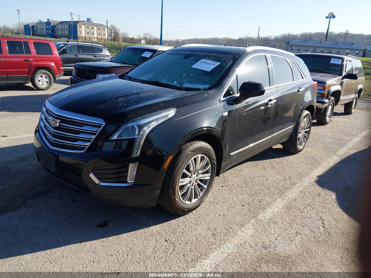 2017 CADILLAC XT5 LUXURY · 2/11