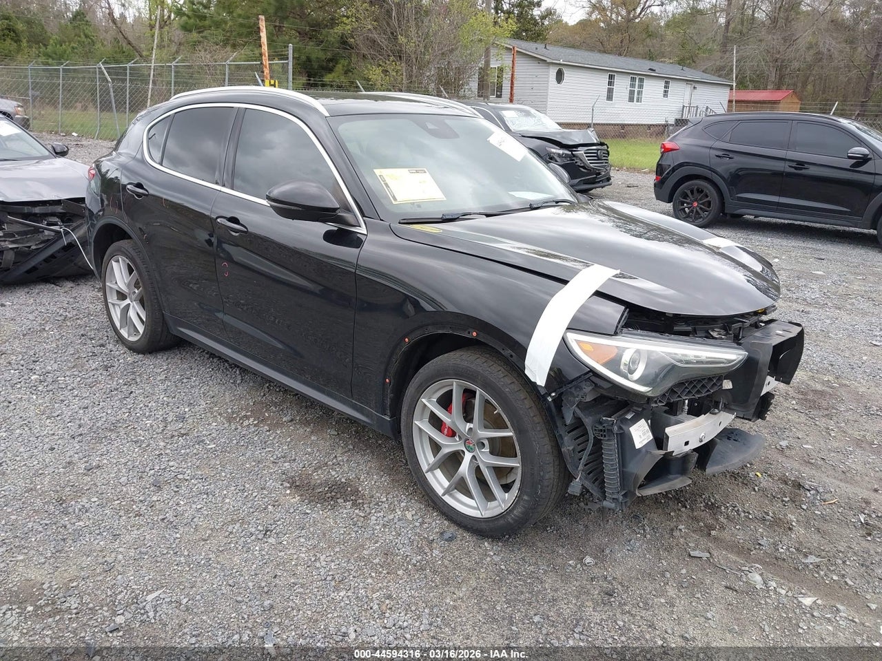 ZASPAKBN9K7****** · 2019 ALFA ROMEO STELVIO TI LUSSO AWD