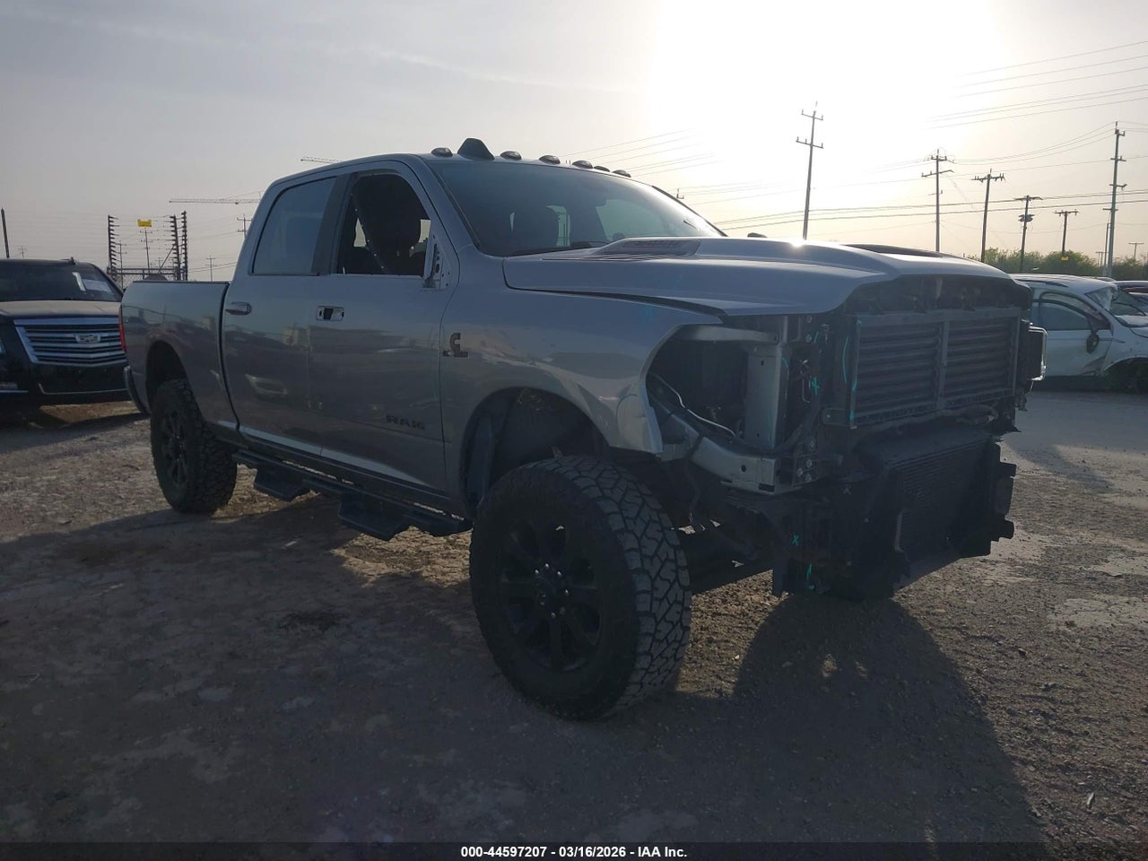 3C6UR5FLXRG****** · 2024 RAM 2500 LARAMIE  4X4 6'4 BOX