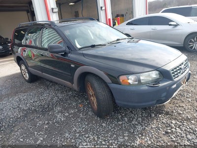 2004 VOLVO XC70 2.5T