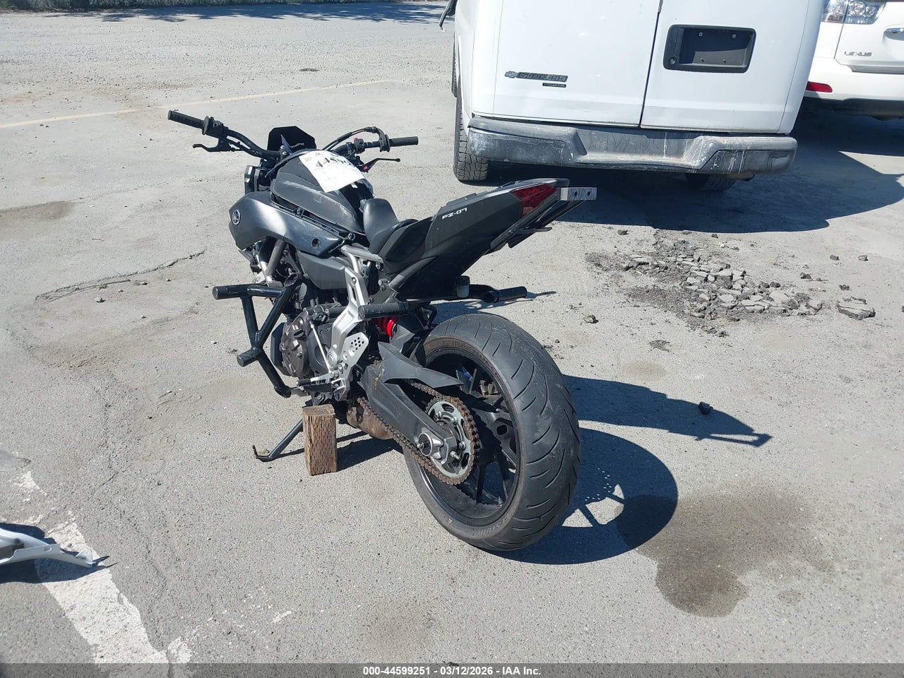 2015 YAMAHA FZ07 · 3/11