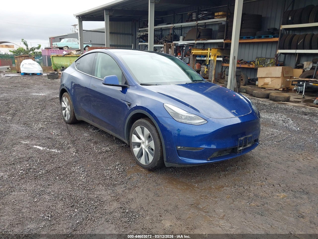 7SAYGDEE0PF****** · 2023 TESLA MODEL Y AWD/LONG RANGE DUAL MOTOR ALL-WHEEL DRIVE