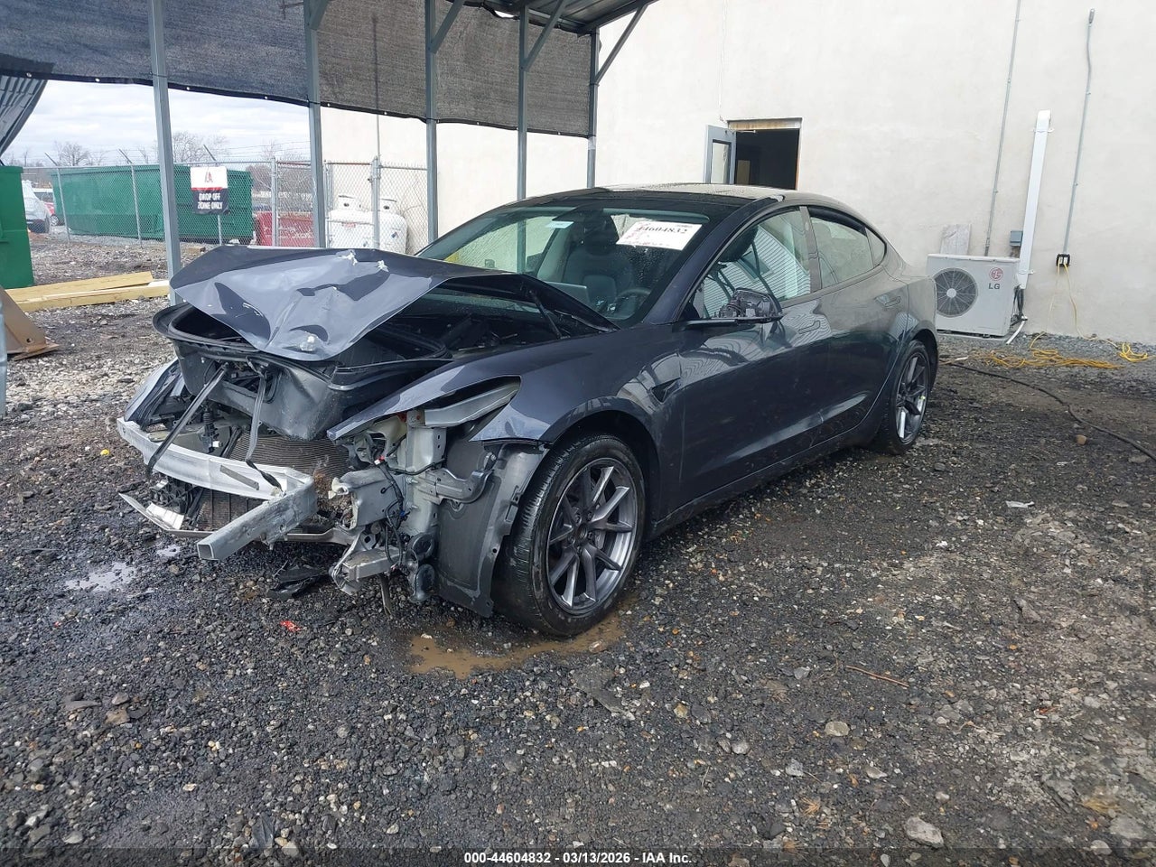2023 TESLA MODEL 3 REAR-WHEEL DRIVE · 2/6
