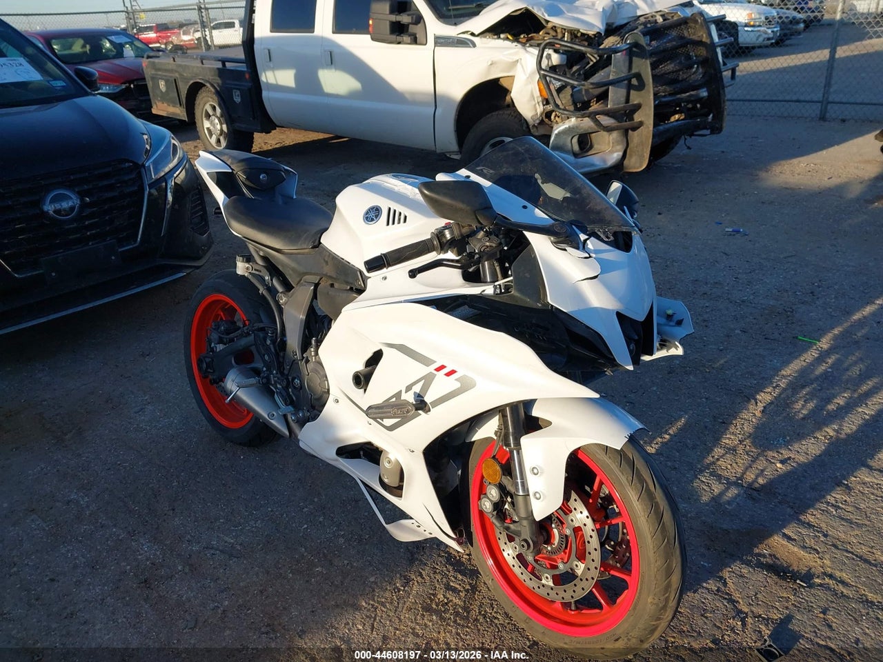 JYARM38E3PA****** · 2023 YAMAHA YZFR7