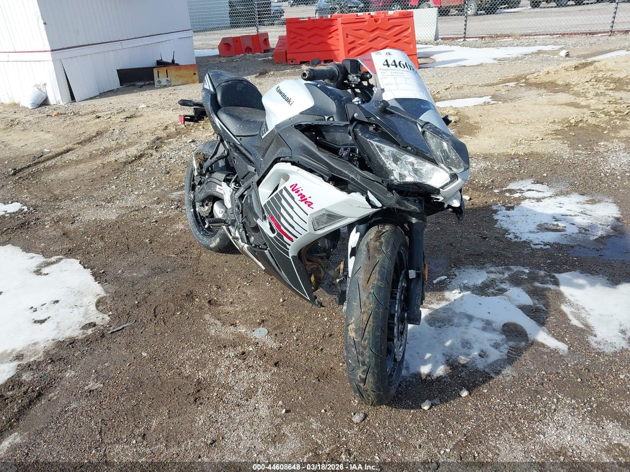 ML5EXEP18TD****** · 2026 KAWASAKI EX650 P