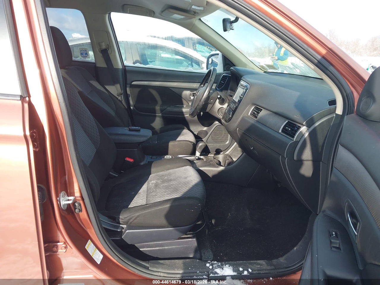 2014 MITSUBISHI OUTLANDER SE · 5/11