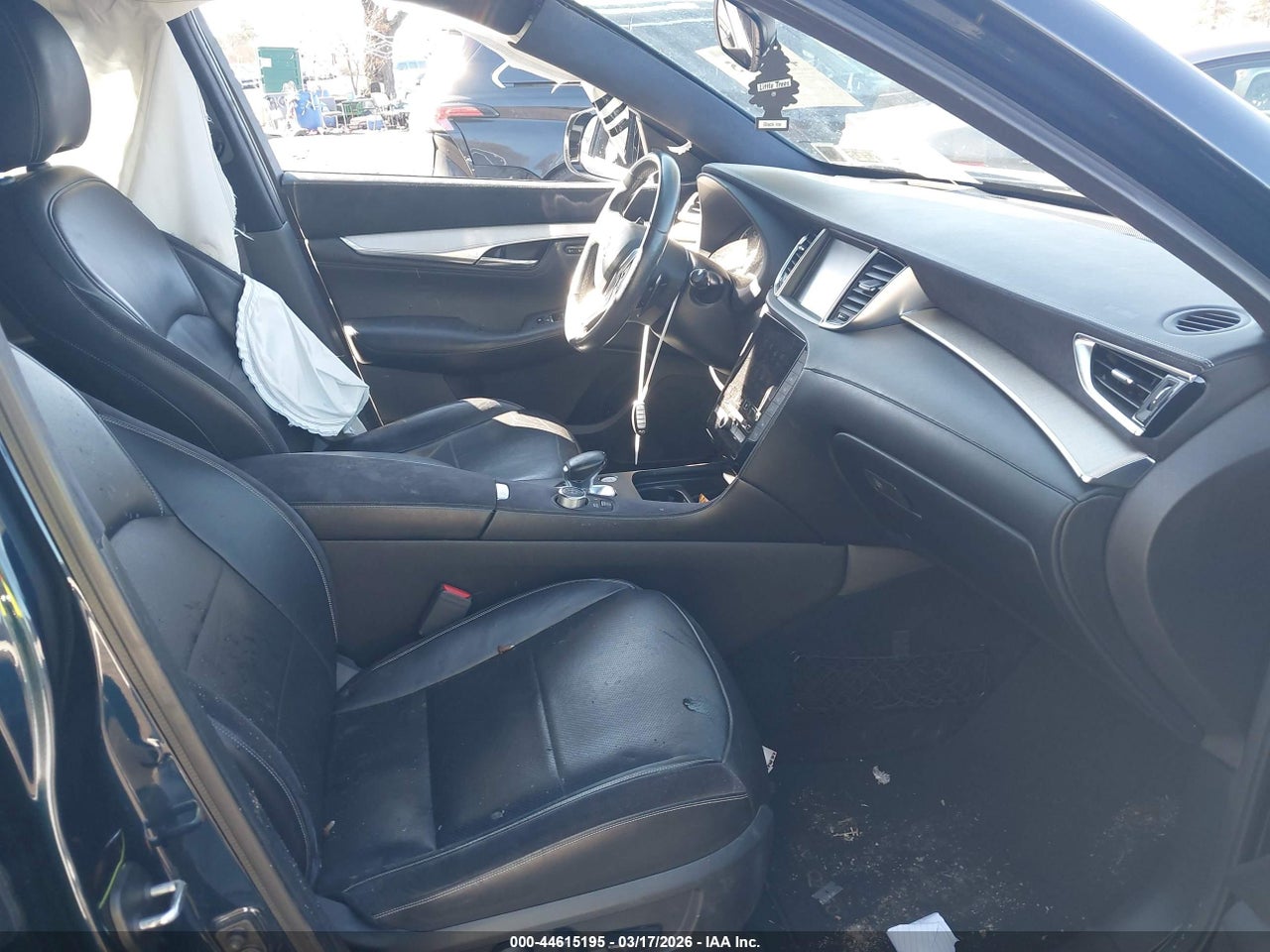 2019 INFINITI QX50 ESSENTIAL · 5/11