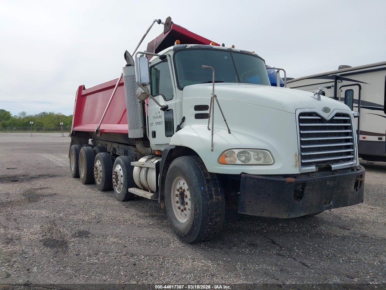 1M1AK01Y26N****** · 2006 MACK 600 CXN600