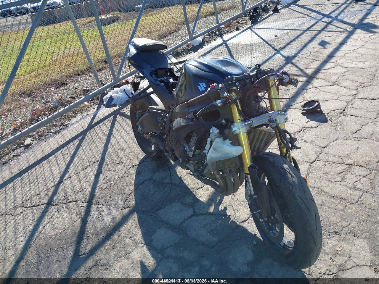 JS1GR7MA1G2****** · 2016 SUZUKI GSX-R750