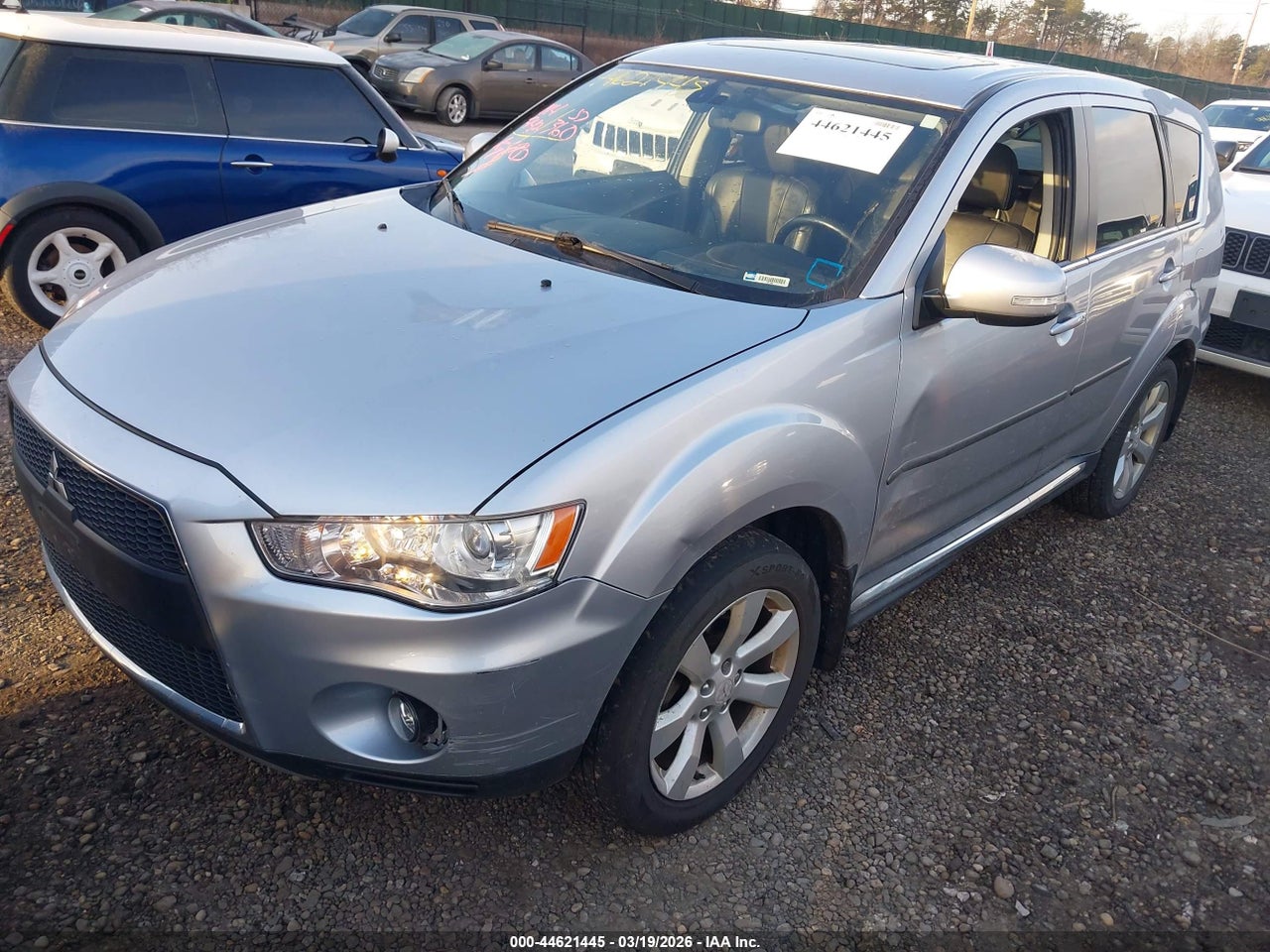 2010 MITSUBISHI OUTLANDER GT · 2/11