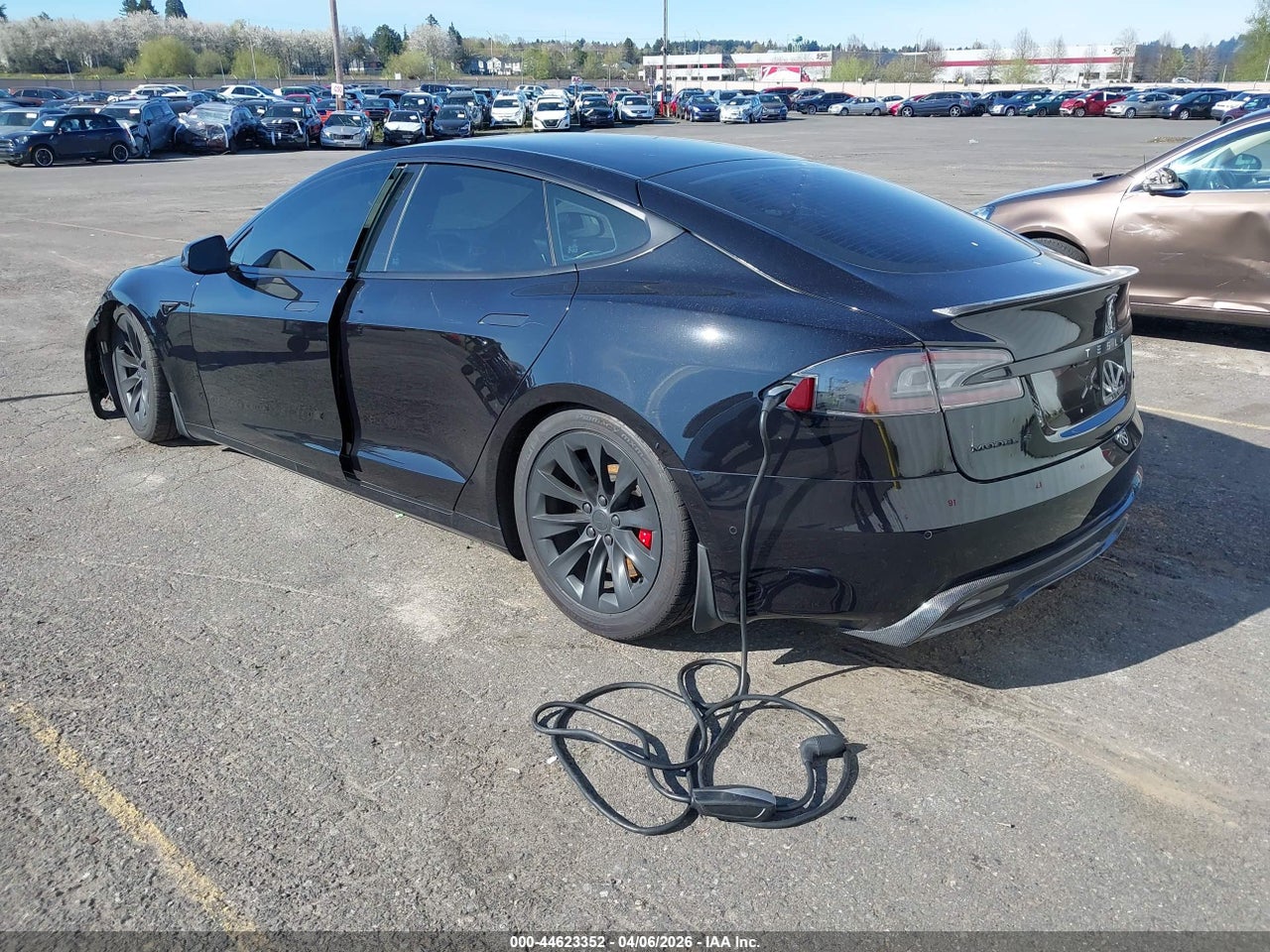 2017 TESLA MODEL S 100D/60D/75D/90D/P100D · 3/10